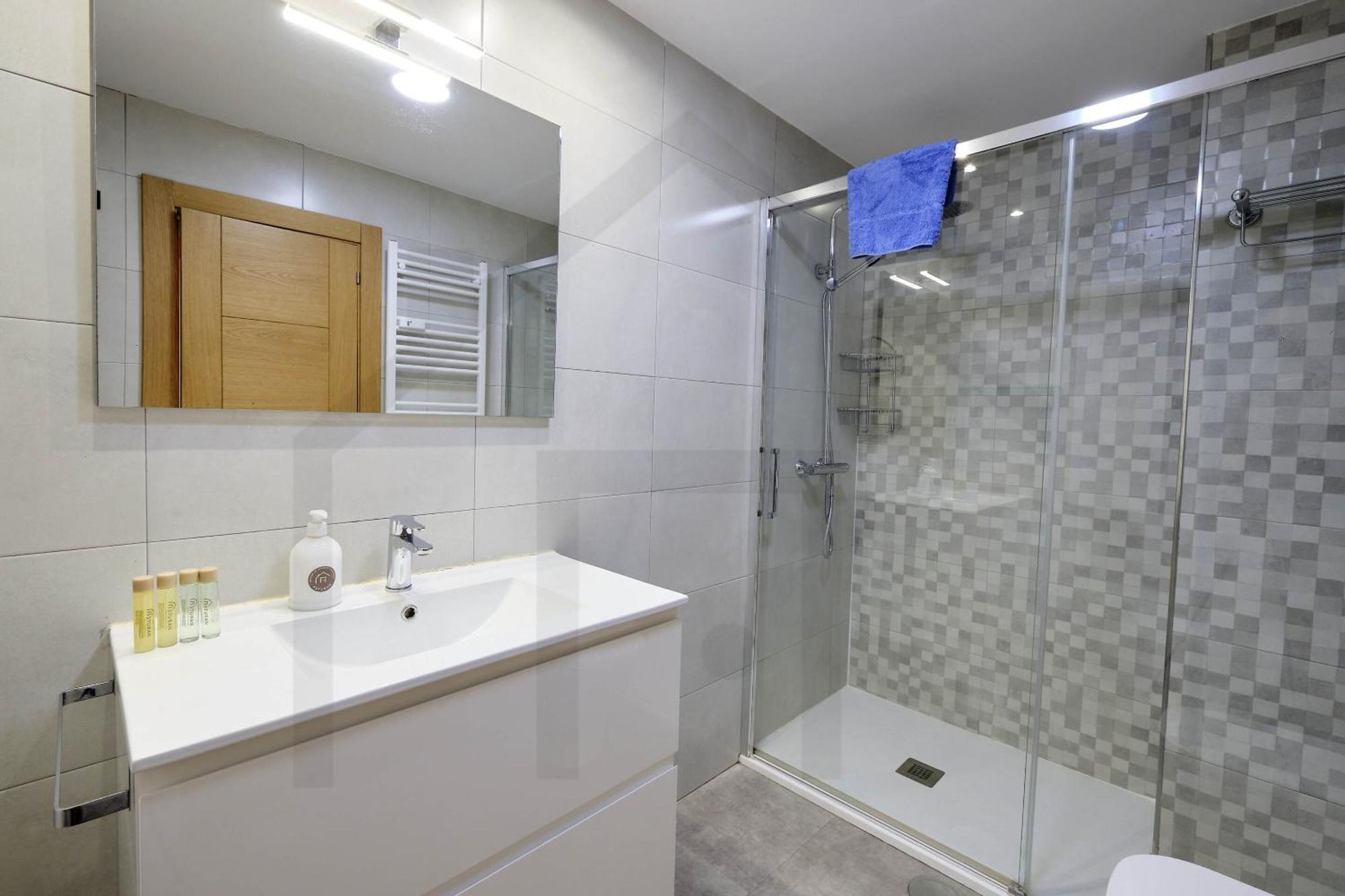 Campoamor Centro - Coqueto Apartamento Con Wifi. Oviedo Kültér fotó